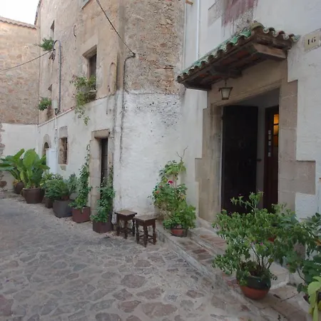 Lets Holidays In The Old Town Tossa * Tossa de Mar