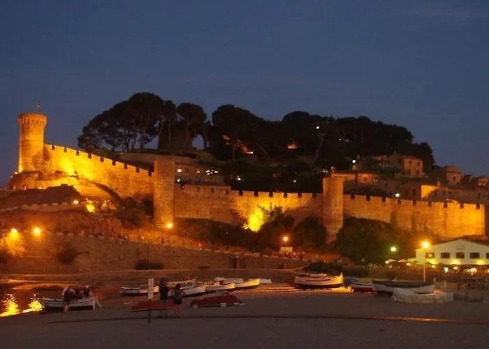 Apartman Lets Holidays In The Old Town Tossa Tossa de Mar