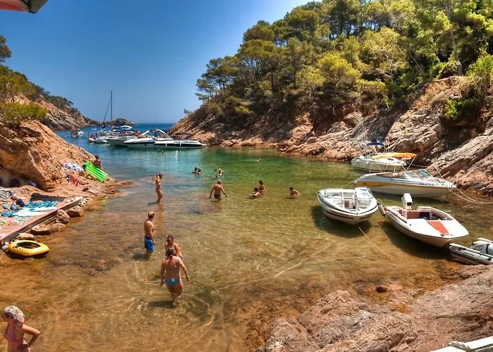 شقة Lets Holidays In The Old Town Tossa توسا ذي مار